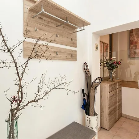 3 Bedroom Stunning In * Maslenica