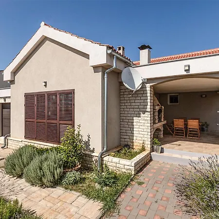 3 Bedroom Stunning In Prázdninový dům