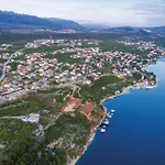 3 Bedroom Stunning In Maslenica