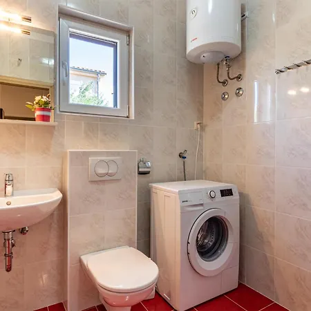 Holiday home Cozy In With Wifi *